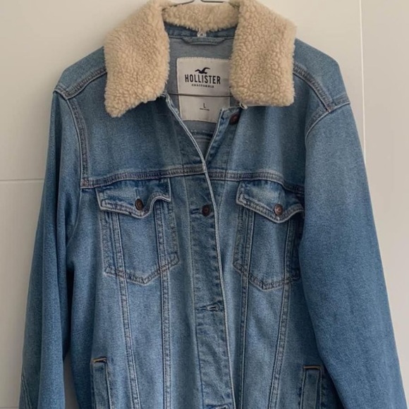 Hollister jean jacket with removable collar - Picture 3 of 3